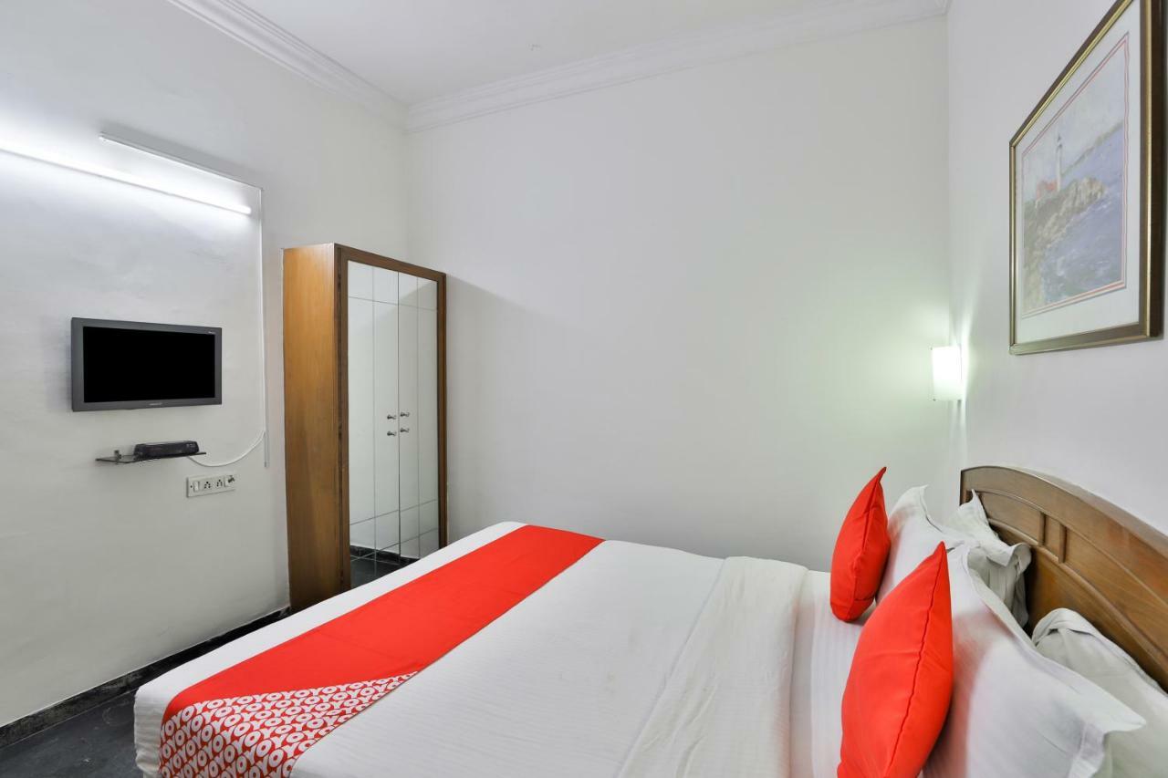 Hotel Chicago Ahmedabad Chambre photo